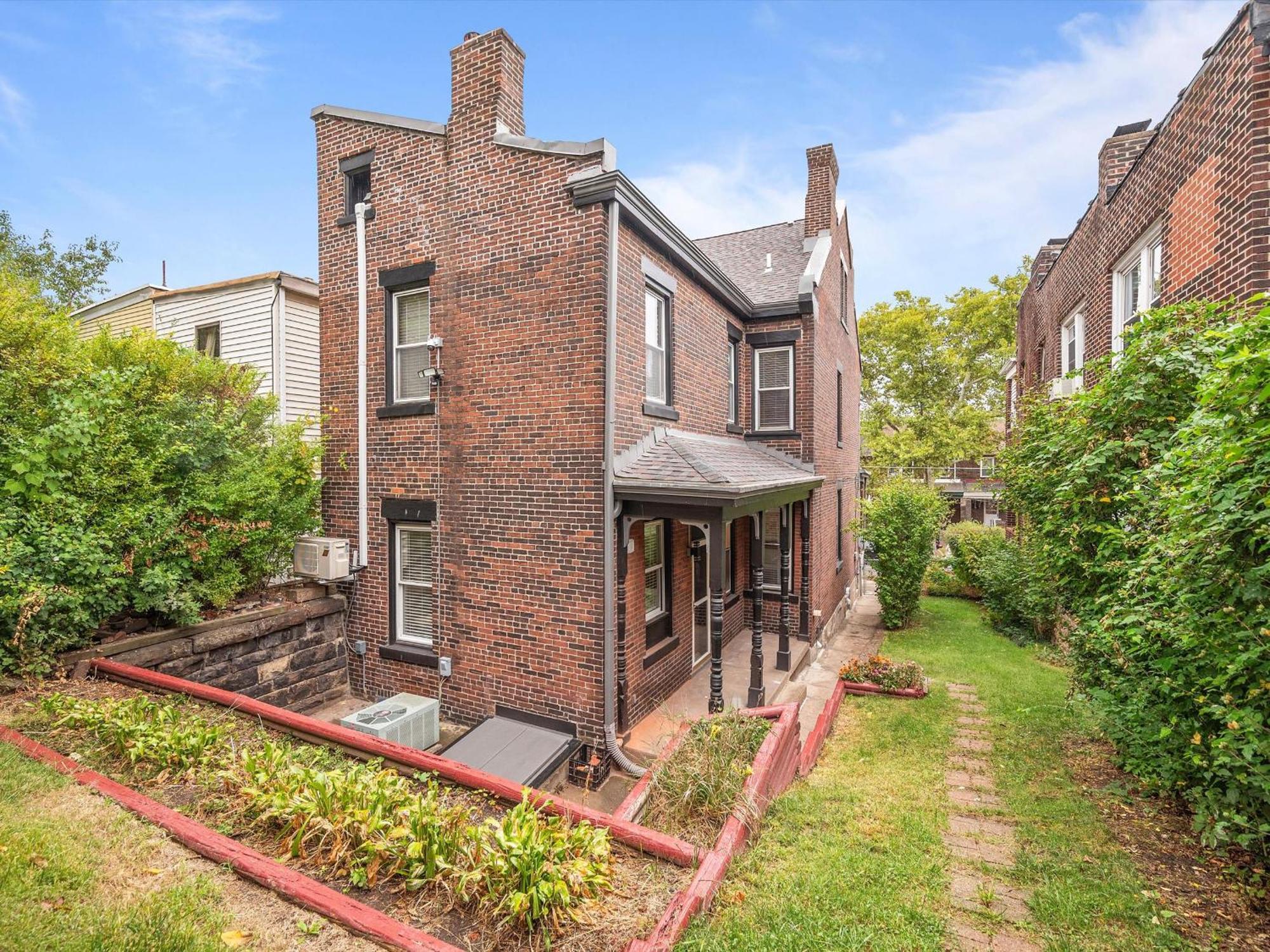 Oakland, Pittsburgh !D Modern And Stylish Private Bedroom With Shared Bathroom Exterior foto